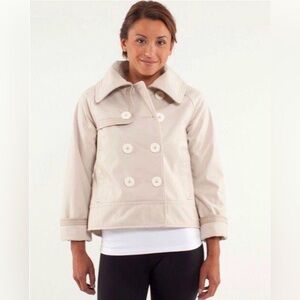 Lululemon Coco Softshell Jacket Cashew Size 8/M